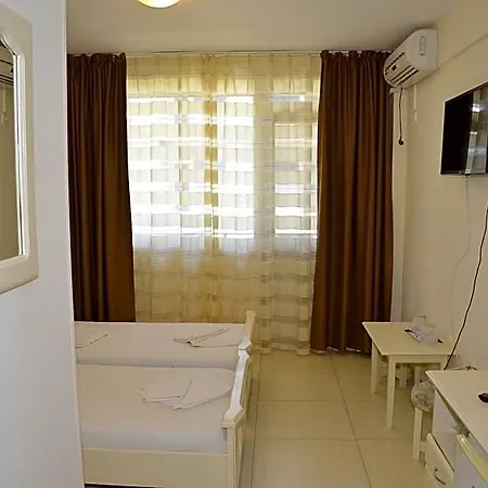 Hotel Impact