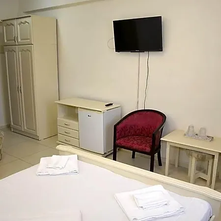 Hotel Impact
